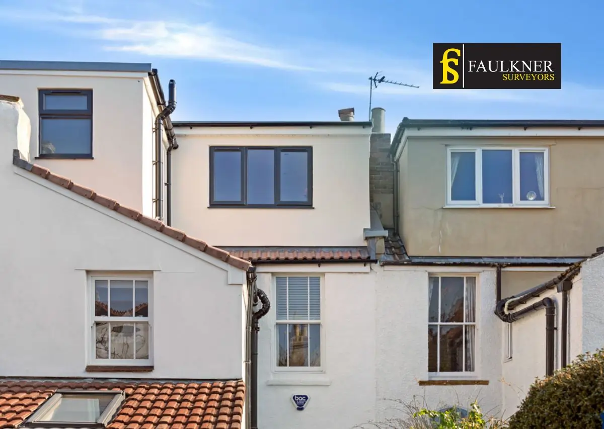 Party Wall Vs Boundary Wall : The Law, The Rights, and Your Options 3 Party Wall Stratford-upon-Avon : What Should You Do If Your Neighbour Builds Over the Shared Boundary Stratford-upon-Avon?